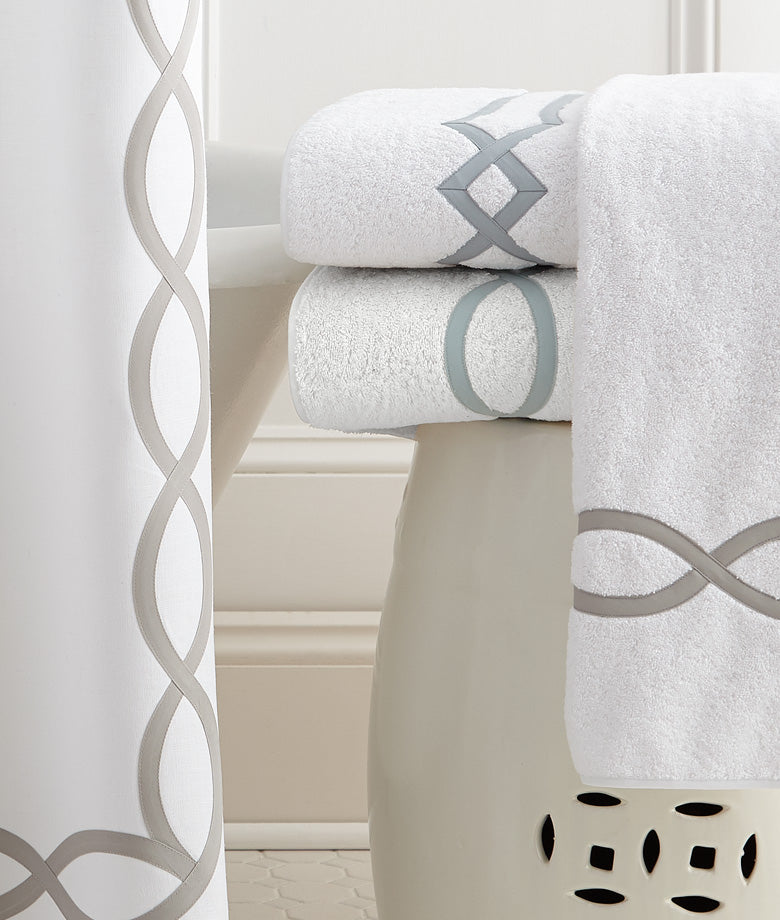 Arcadia Bath Towels