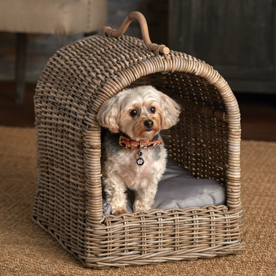 Normandy Canopy Pet Bed Liliann Rey
