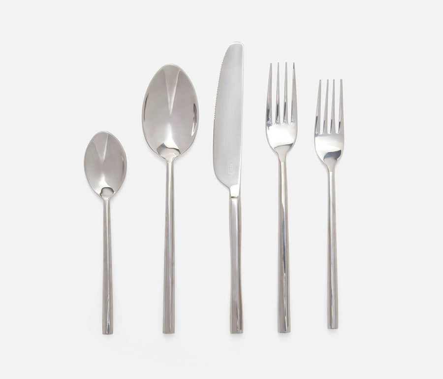 Sol Living Rosemarys Polished Traditional Flatware